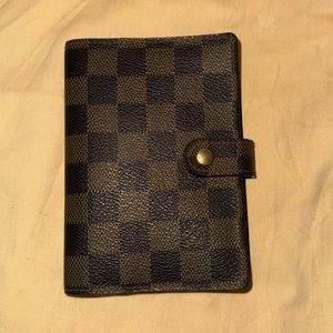 Louis Vuitton agenda